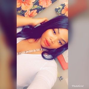 Meet your Posher, Desmarai